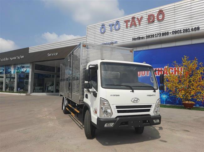 Hyundai New Mighty EX8 GTL Thùng Kín 7,2 Tấn